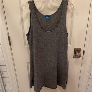 White+Warren Gray Knit Scoop Neck Tank Top/Tunic
100% cashmere